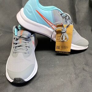 Nike Women's Gray and Light Blue Sneakers 7 youth- 8 women